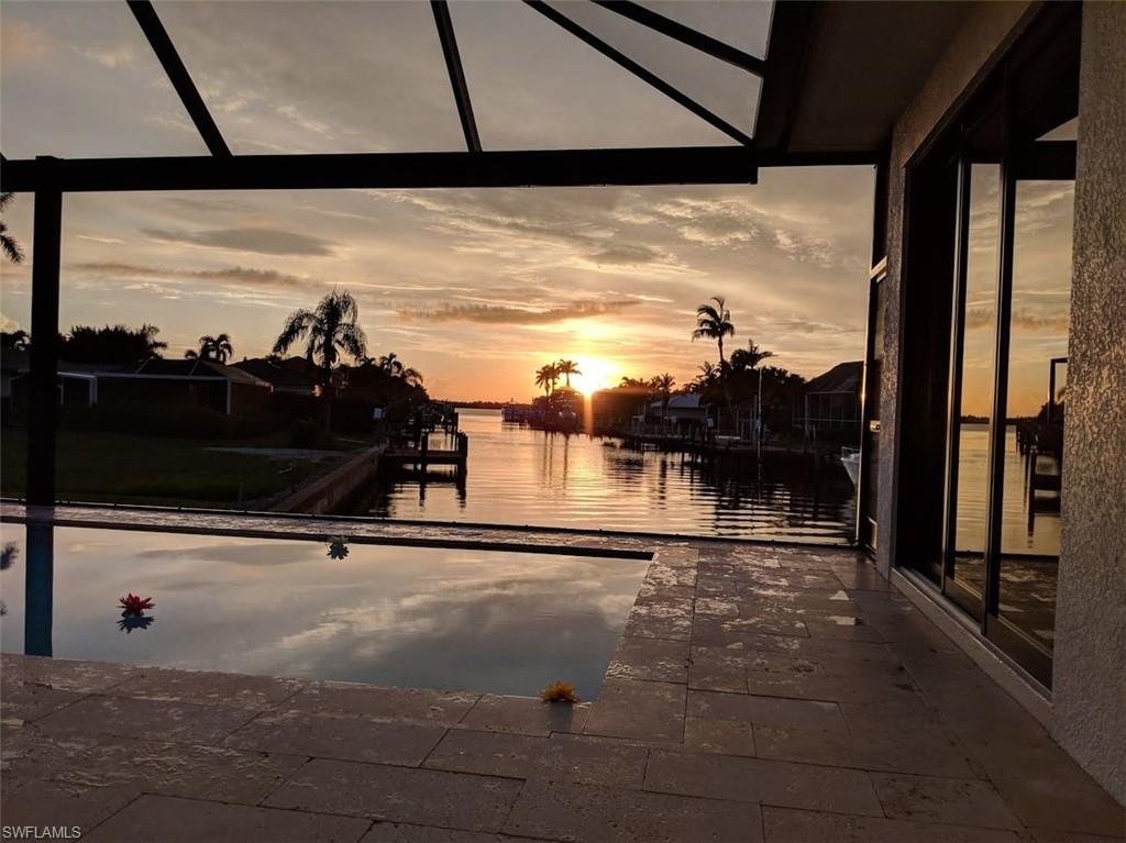 MARCO BEACH - Residential