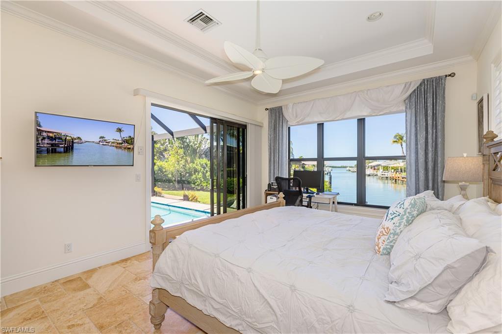 MARCO BEACH - Residential