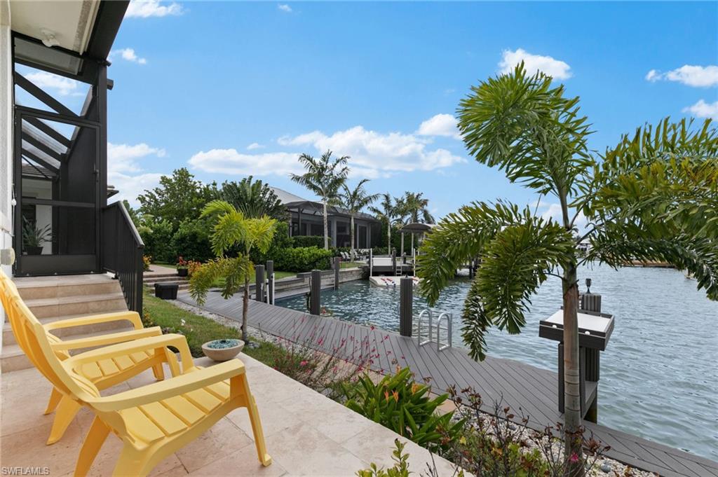 MARCO BEACH - Residential