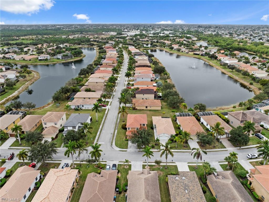 CORAL LAKES - Residential