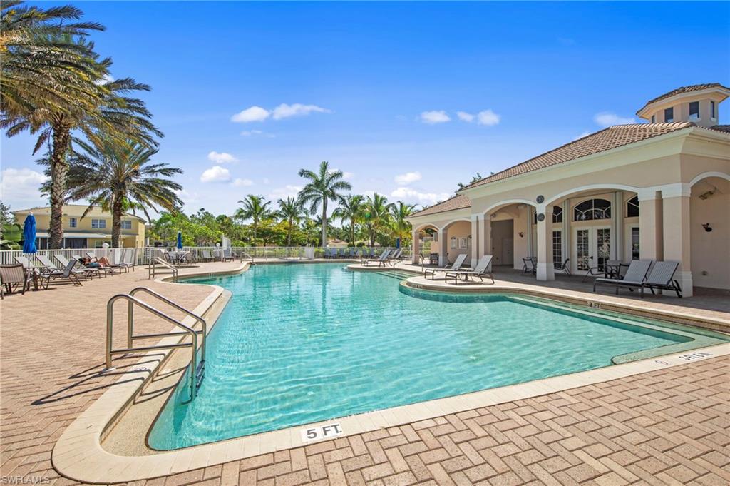 CORAL LAKES - Residential