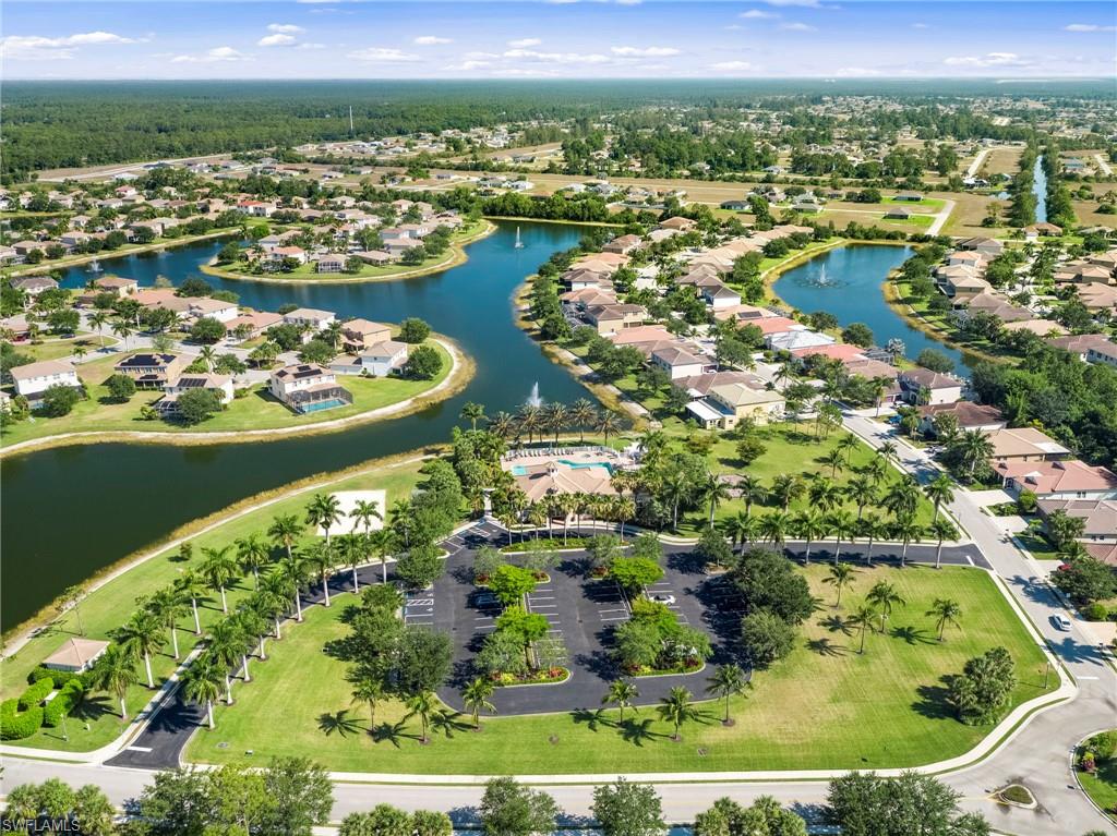 CORAL LAKES - Residential