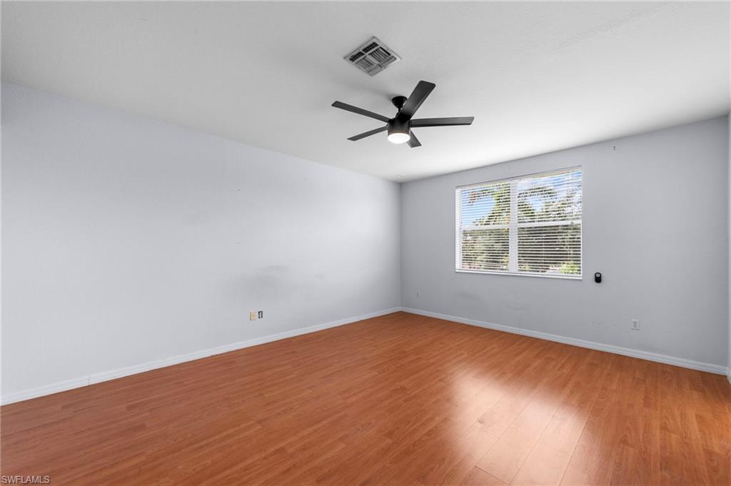CORAL LAKES - Residential