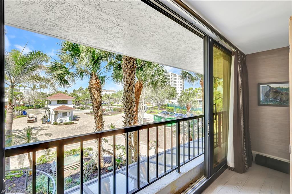 ADMIRALTY POINT - Residential
