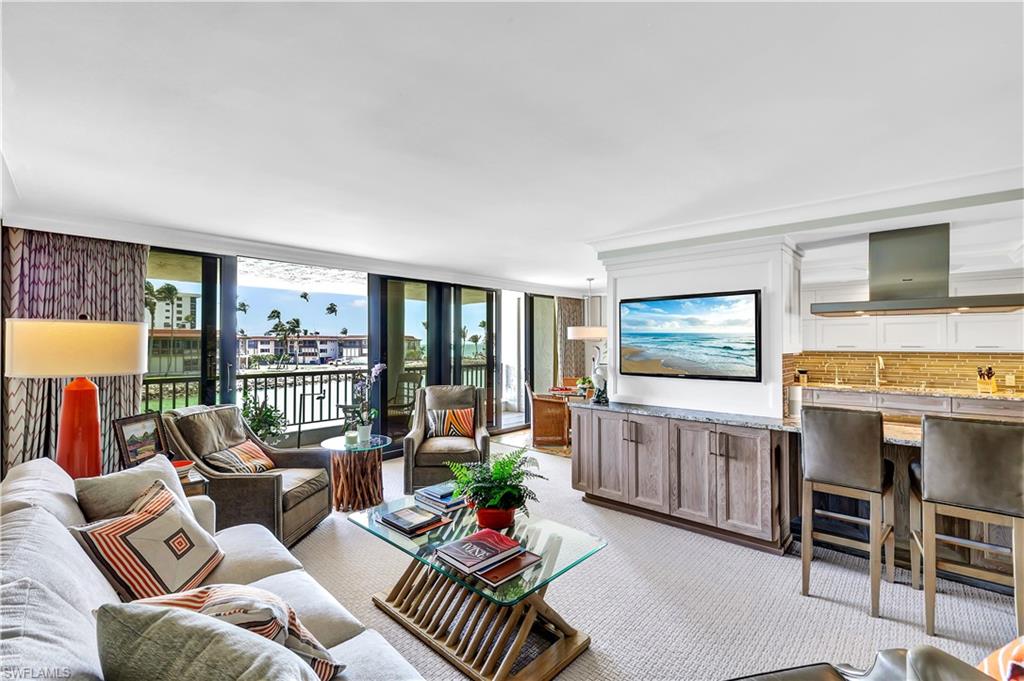 ADMIRALTY POINT - Residential