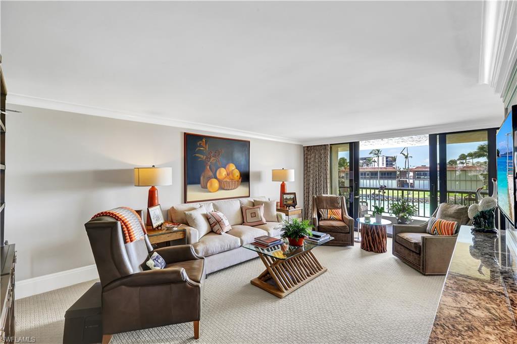 ADMIRALTY POINT - Residential