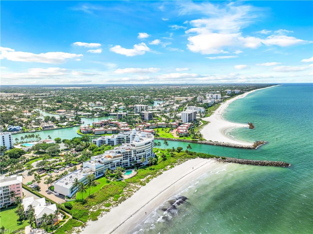 ADMIRALTY POINT - Residential