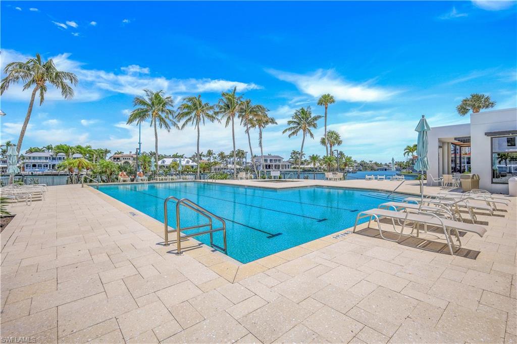 ADMIRALTY POINT - Residential