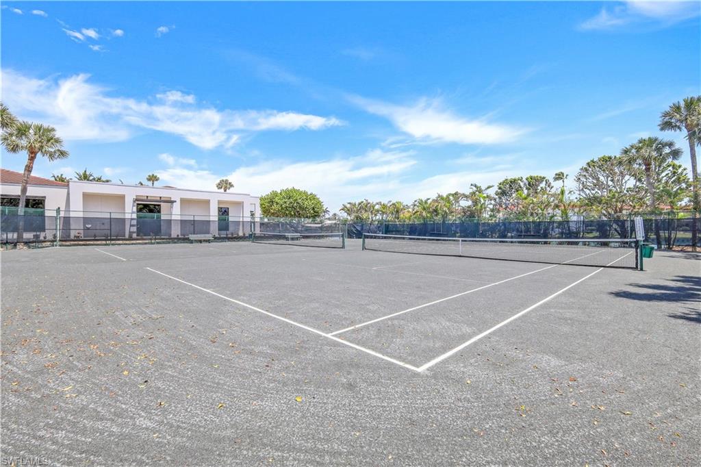 ADMIRALTY POINT - Residential