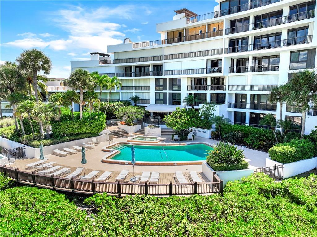 ADMIRALTY POINT - Residential