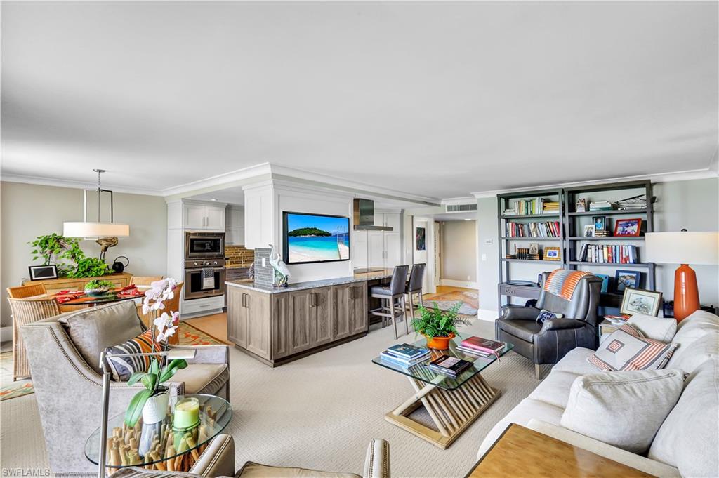 ADMIRALTY POINT - Residential