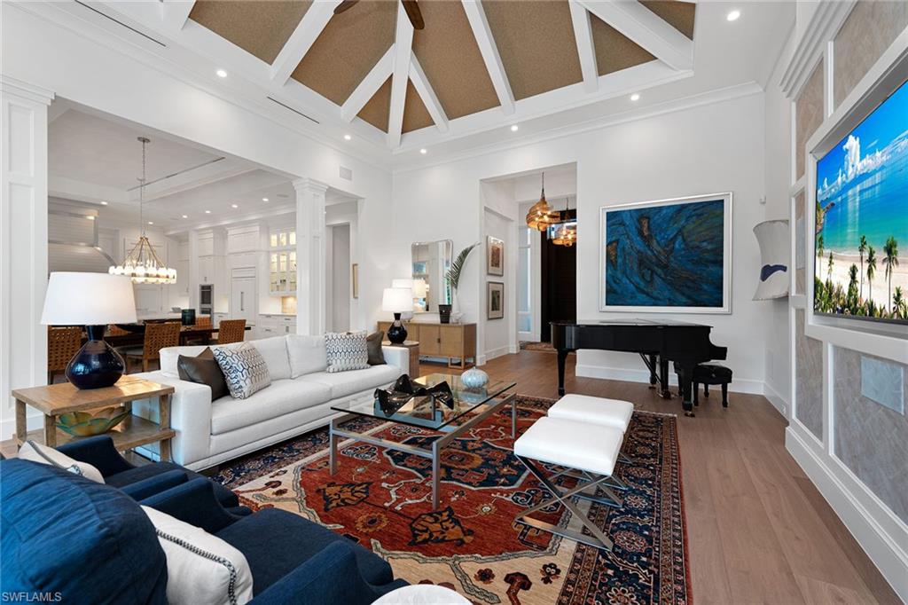 AQUALANE SHORES - Residential