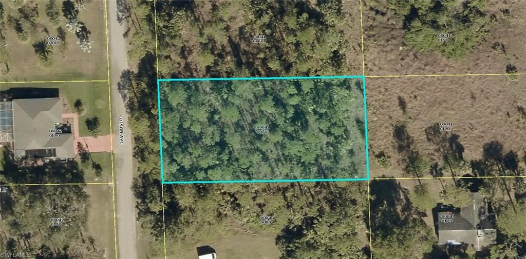 LEHIGH ACRES - Land