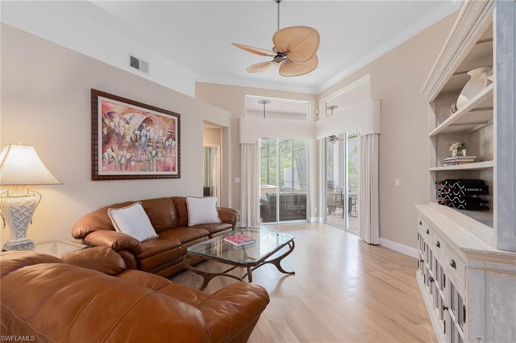 PEPPER TREE - Residential