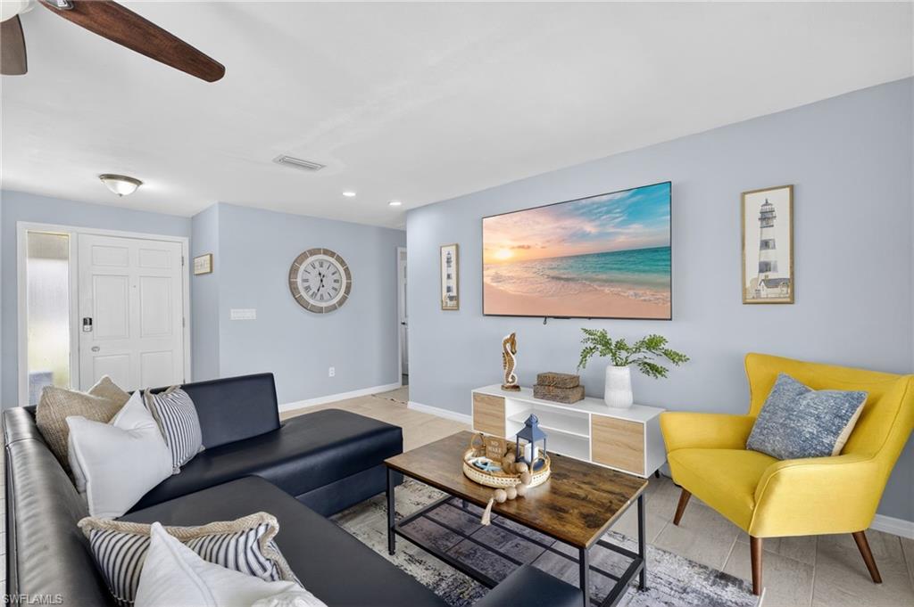 CAPE CORAL - Residential Lease