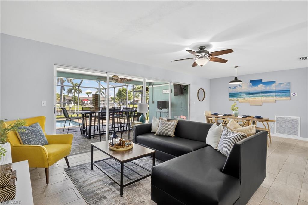 CAPE CORAL - Residential Lease
