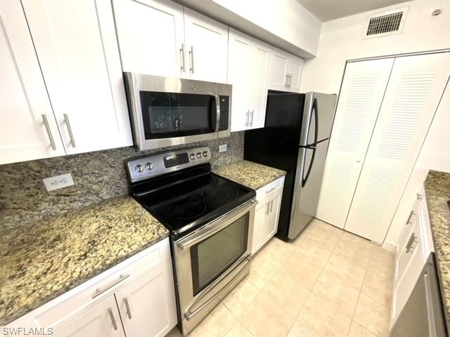 SAN MIRAGE - Residential Lease