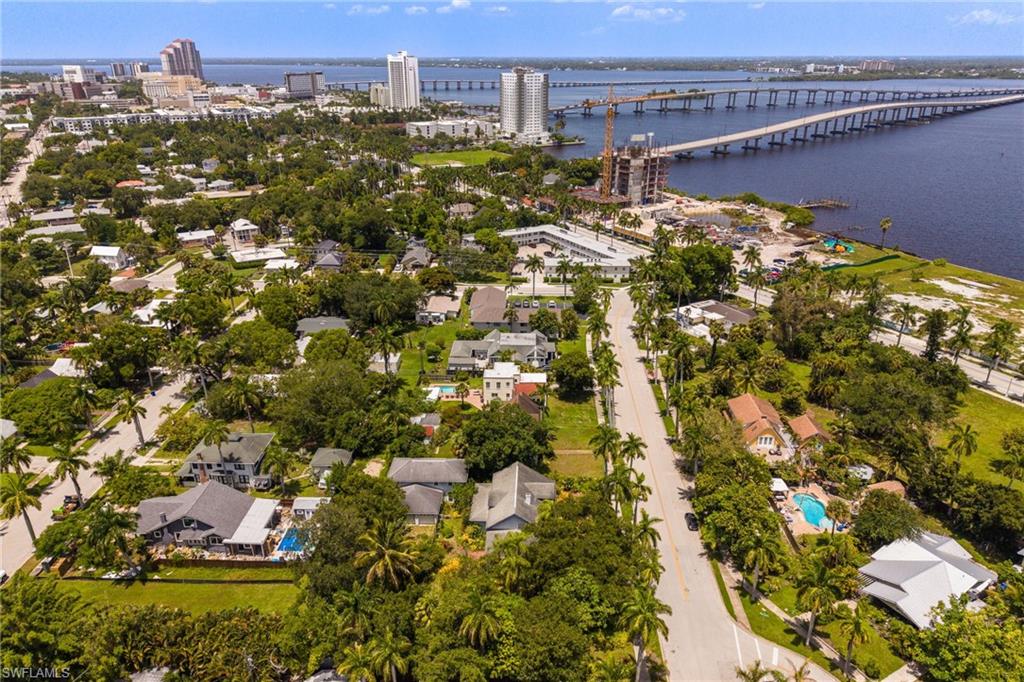 DEAN PARK - Residential