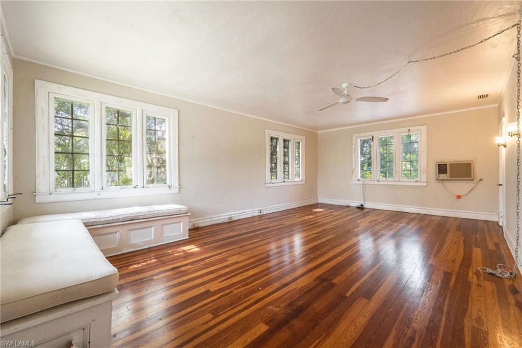 DEAN PARK - Residential