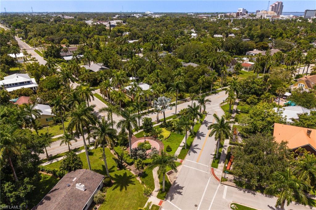 DEAN PARK - Residential