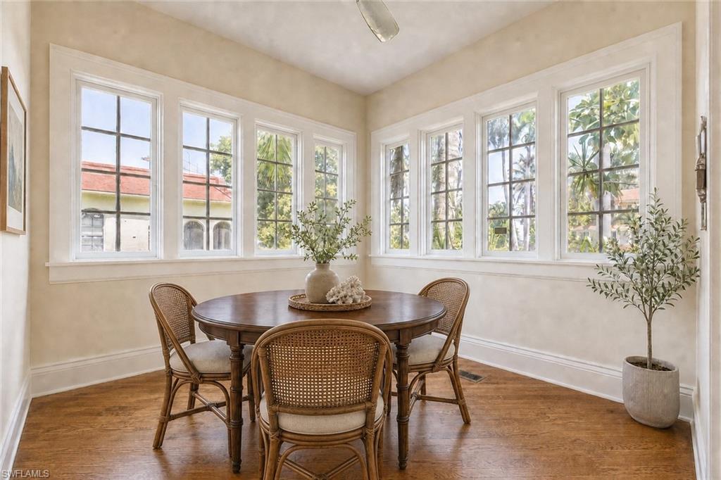DEAN PARK - Residential