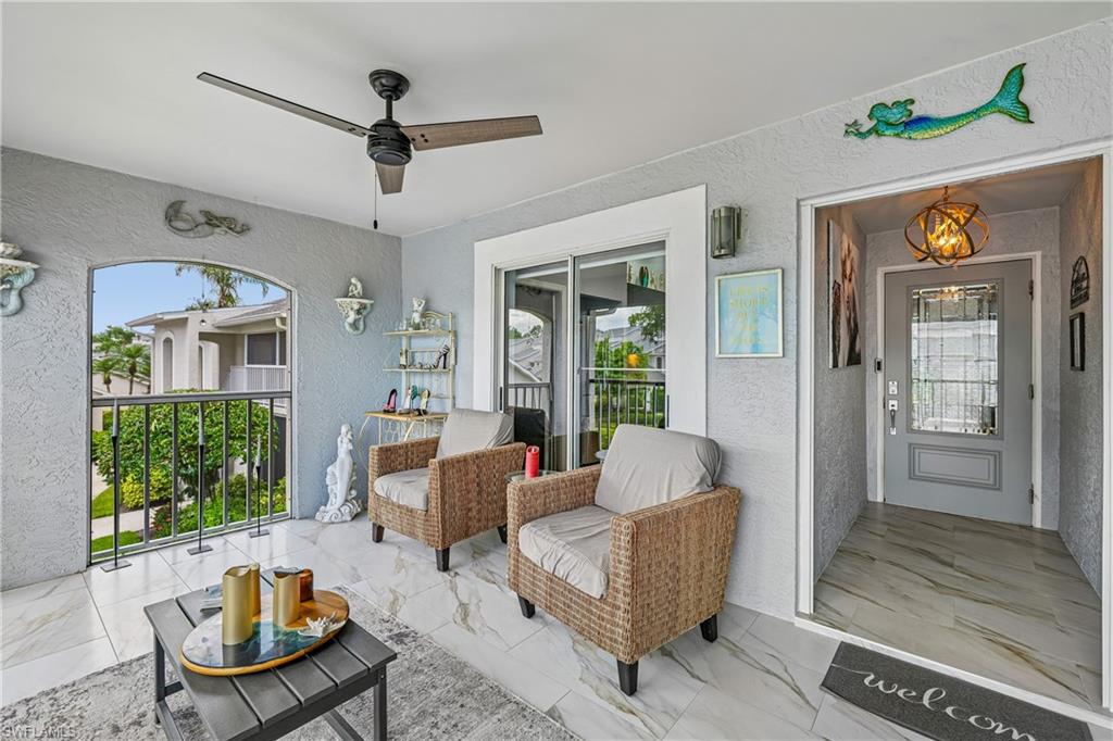 COUNTRY HOLLOW - Residential