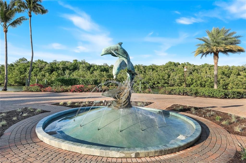 SOUTHPOINTE YACHT CLUB - Residential