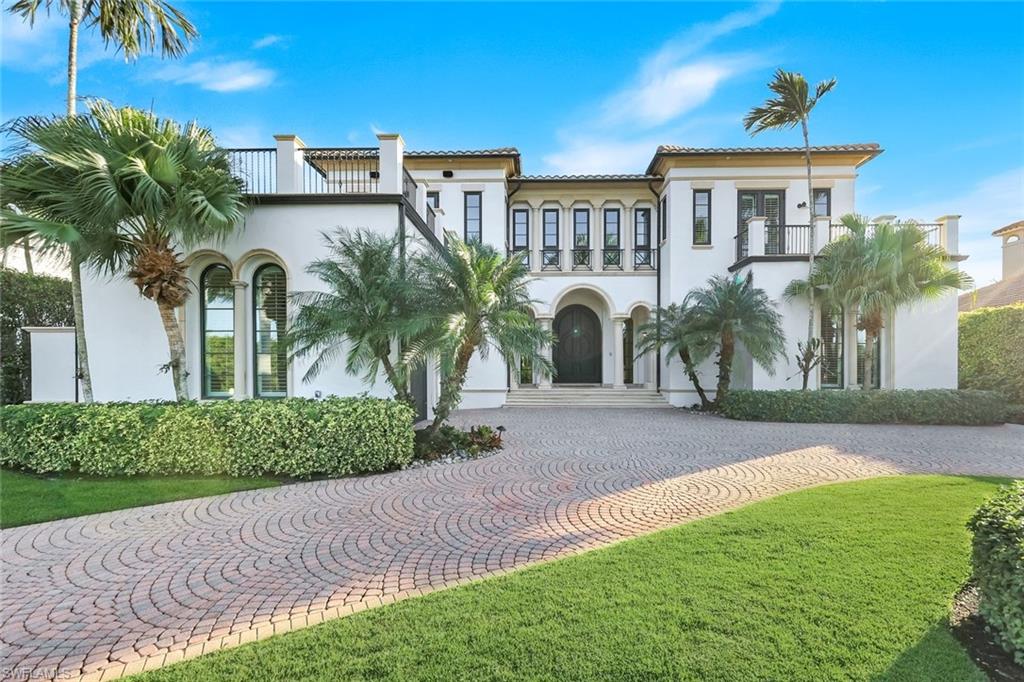 SOUTHPOINTE YACHT CLUB - Residential