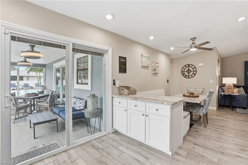 NAPLES PARK - Residential