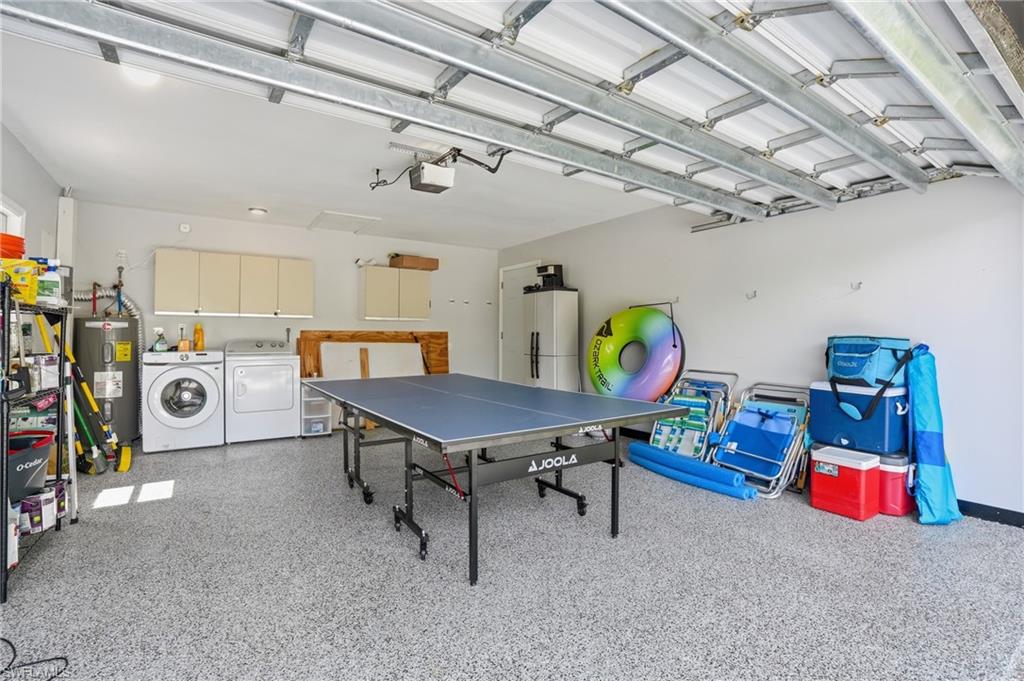 NAPLES PARK - Residential