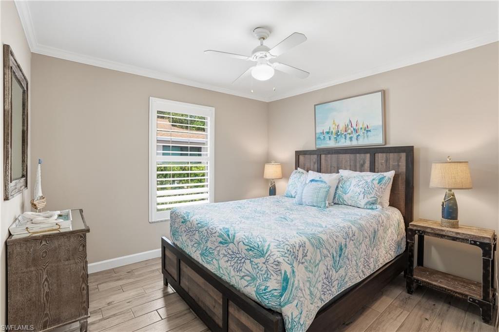 NAPLES PARK - Residential