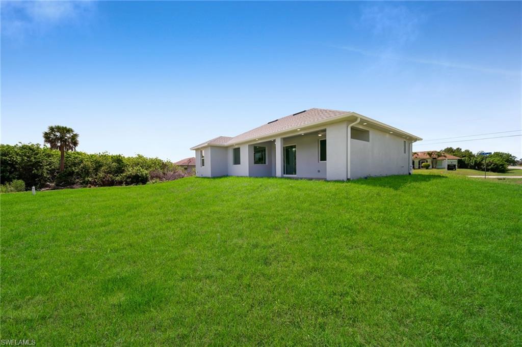 LEHIGH ACRES - Residential
