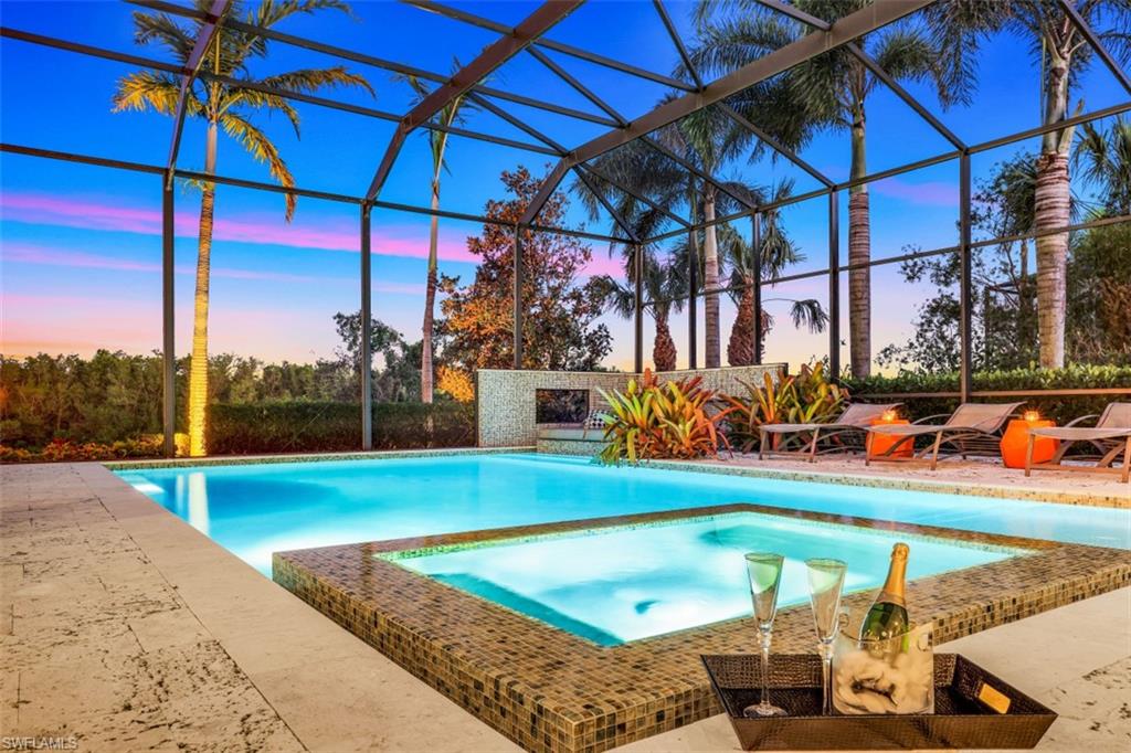 BAY WOODS - Residential