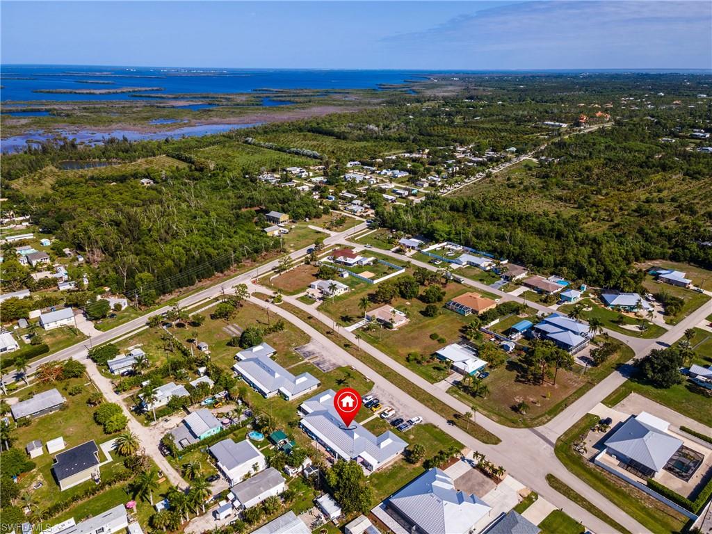 CHARLOTTE SHORES CONDOMINIUM - Residential