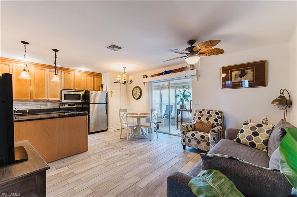 CHARLOTTE SHORES CONDOMINIUM - Residential