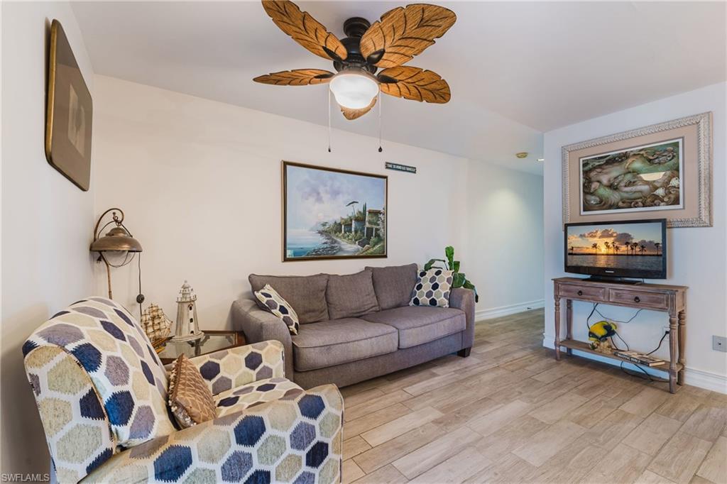 CHARLOTTE SHORES CONDOMINIUM - Residential