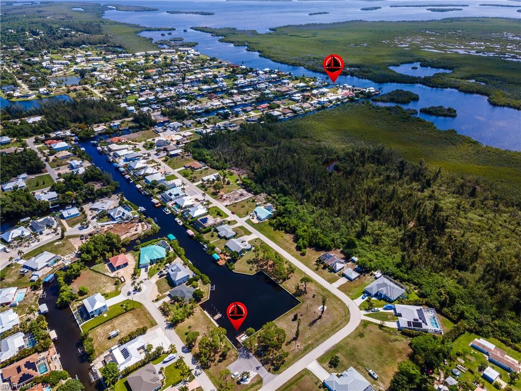 CHARLOTTE SHORES CONDOMINIUM - Residential