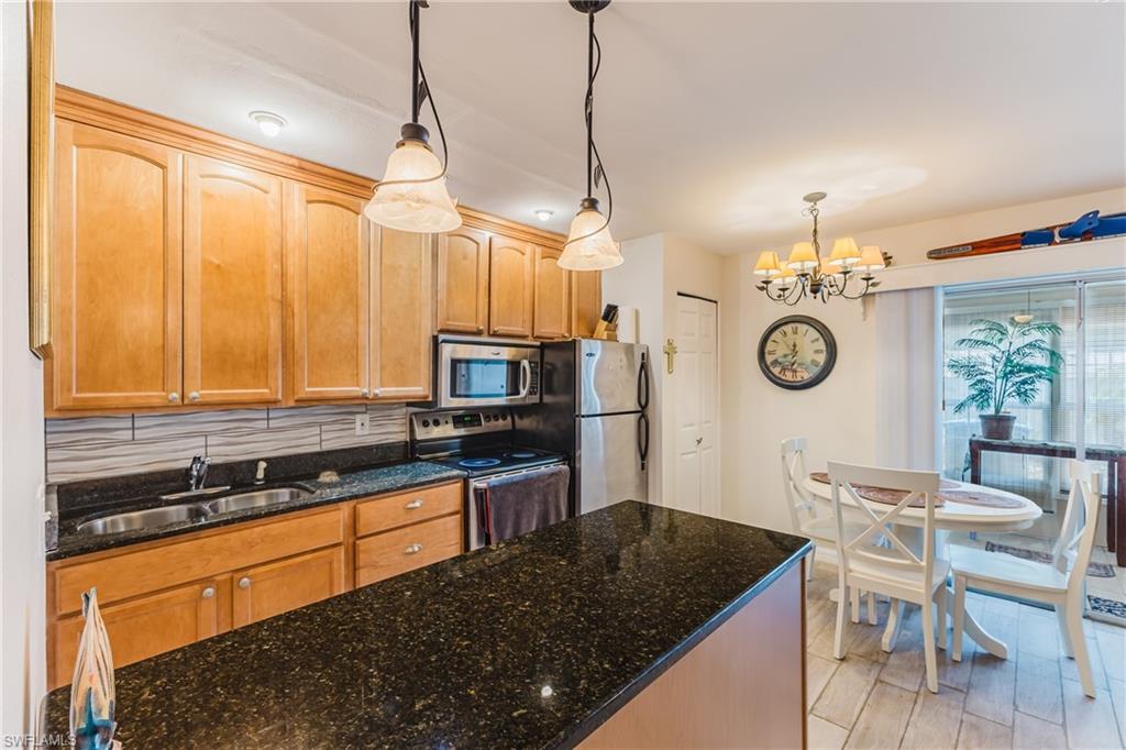 CHARLOTTE SHORES CONDOMINIUM - Residential