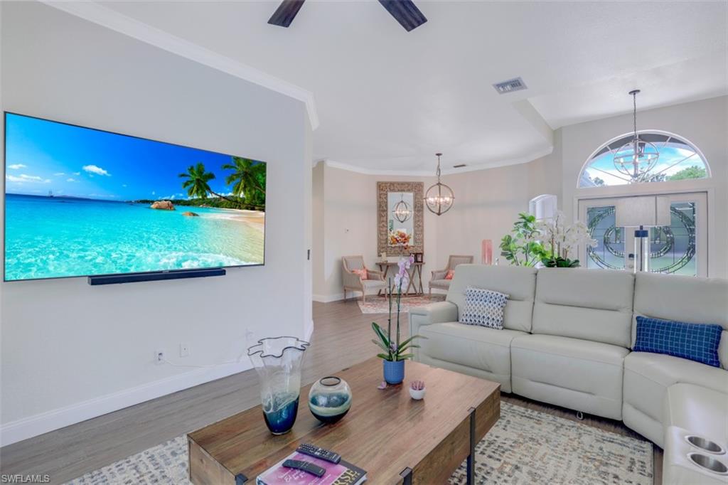 GOLDEN GATE ESTATES - Residential