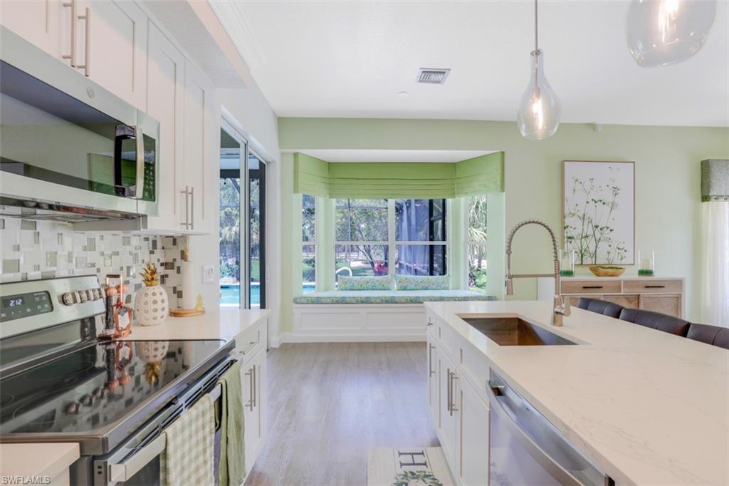 GOLDEN GATE ESTATES - Residential