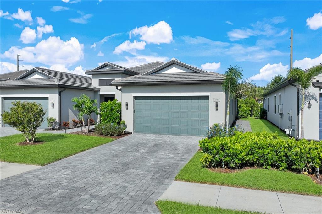 ABACO POINTE - Residential