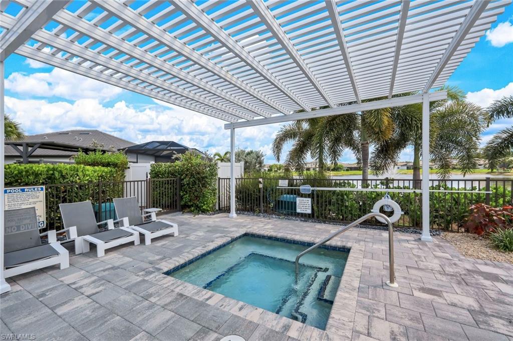 ABACO POINTE - Residential
