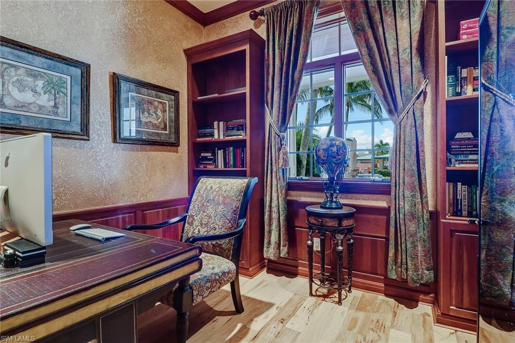 OLDE NAPLES - Residential