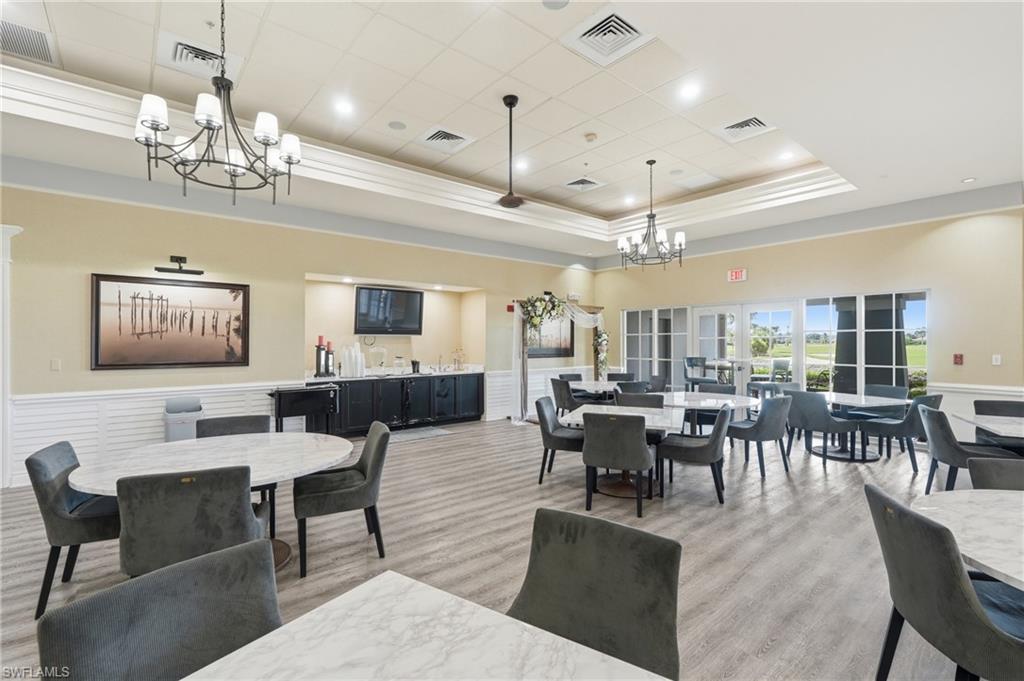 ROYAL PALM GOLF ESTATES - Residential