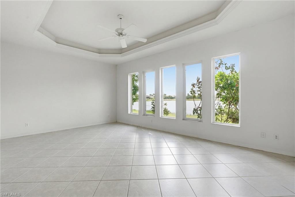 ROYAL PALM GOLF ESTATES - Residential