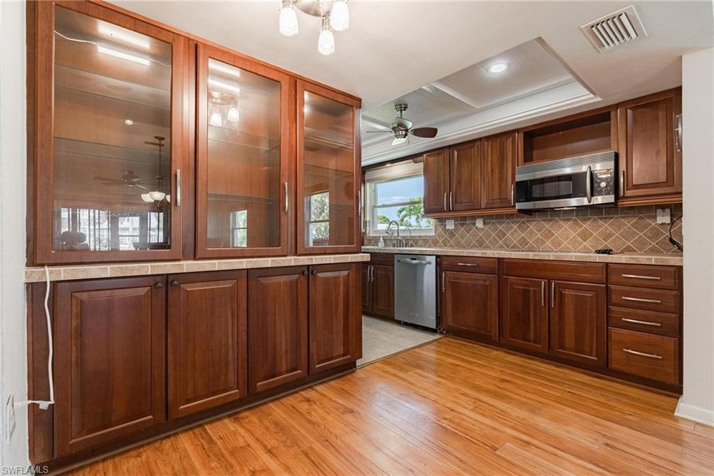 WHISKEY CREEK VILLAGE GREEN - Residential