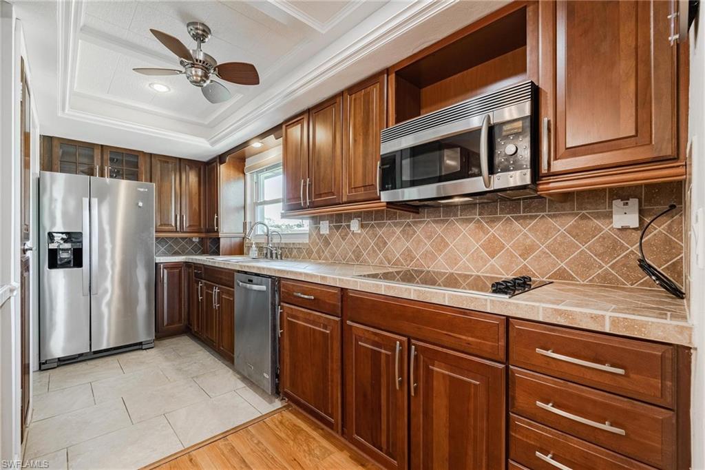 WHISKEY CREEK VILLAGE GREEN - Residential