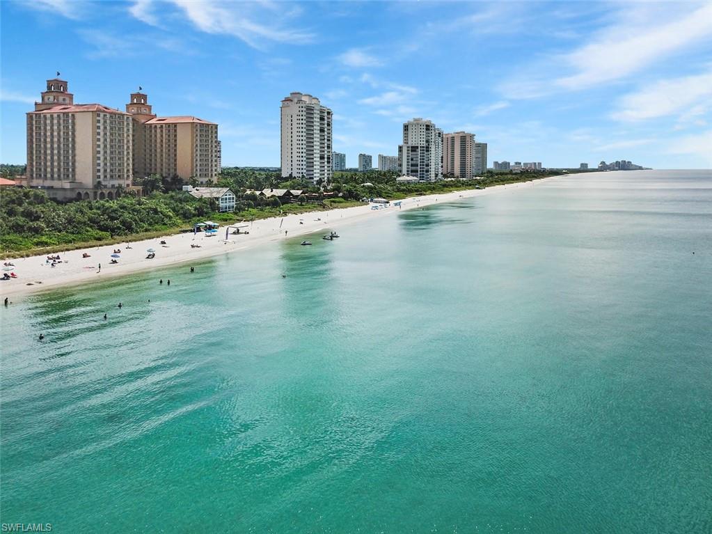 NAPLES PARK - Residential