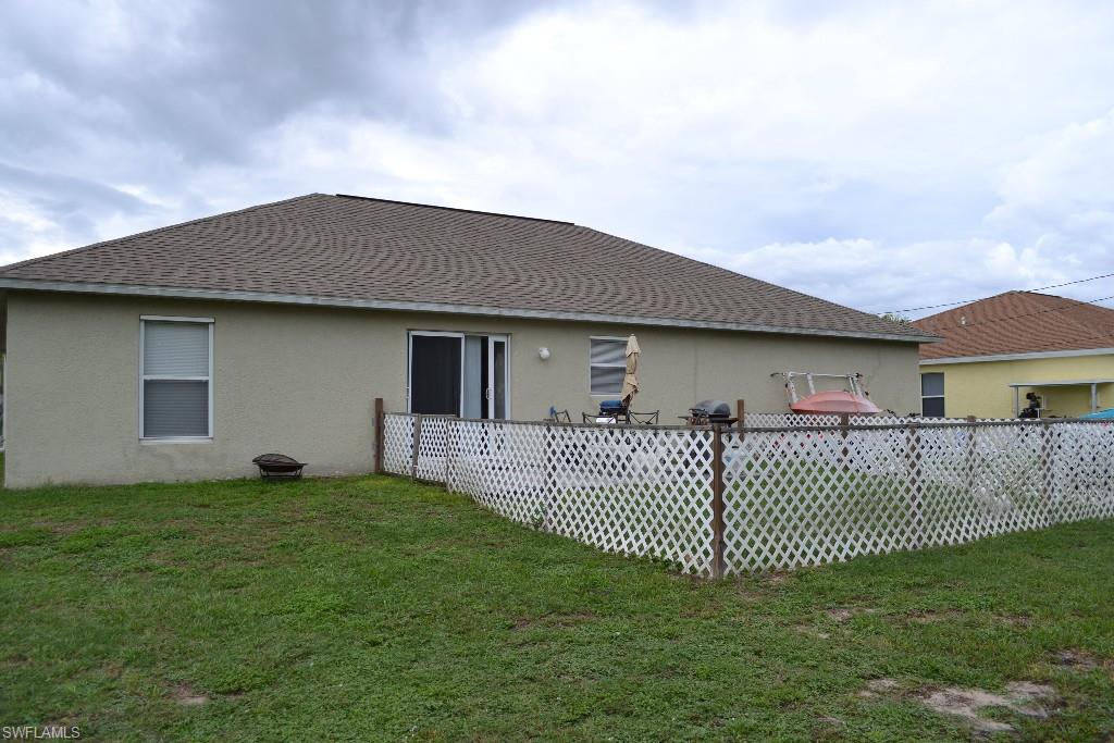 CAPE CORAL - Residential