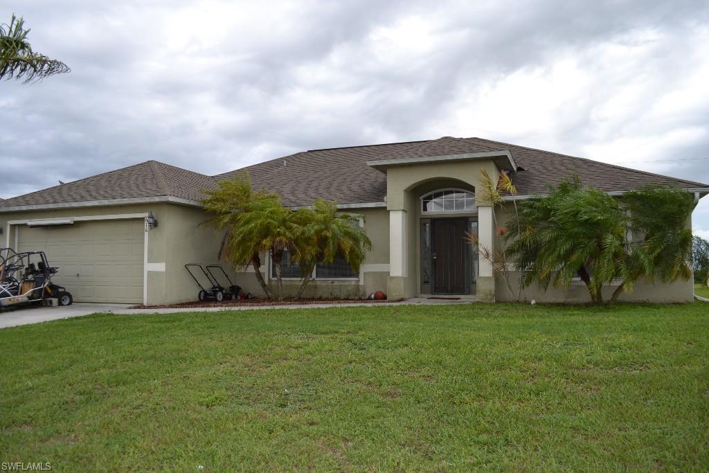 CAPE CORAL - Residential
